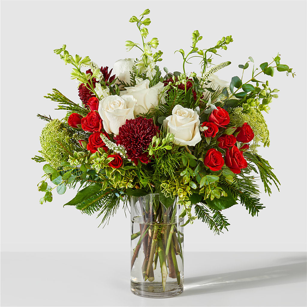 Favorite Traditions Bouquet – BLOOM & BLOSSOM NORTH RALEIGH, Cary NC