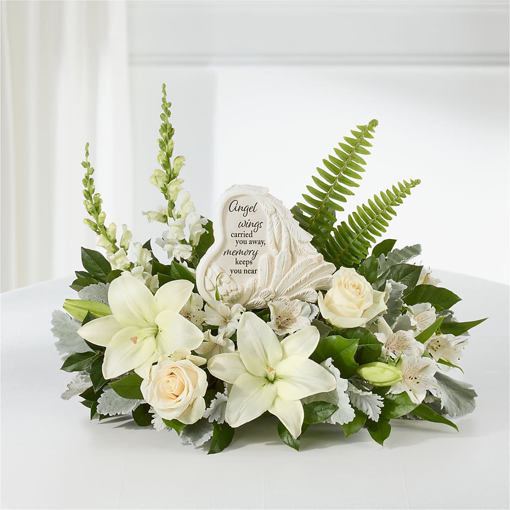 Holding You Close Arrangement – BLOOM & BLOSSOM NORTH RALEIGH, Cary NC