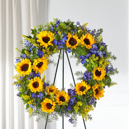 Bright Rays Wreath – BLOOM & BLOSSOM NORTH RALEIGH, Cary NC